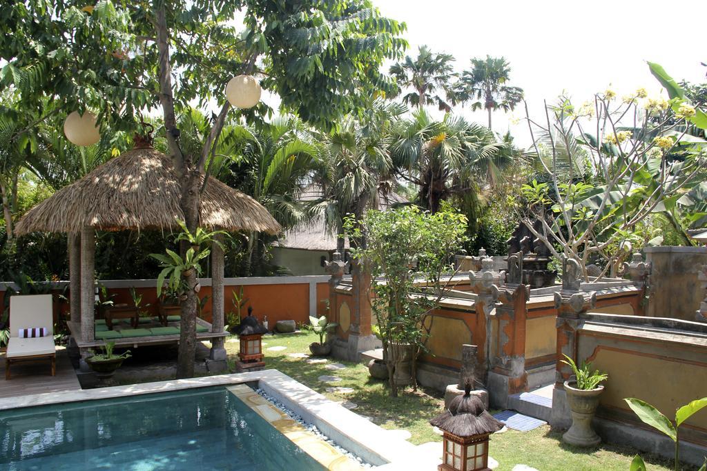 Papaya Guesthouse Canggu Eksteriør bilde